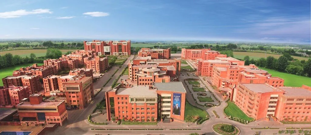 MBA Colleges in Delhi Amity University