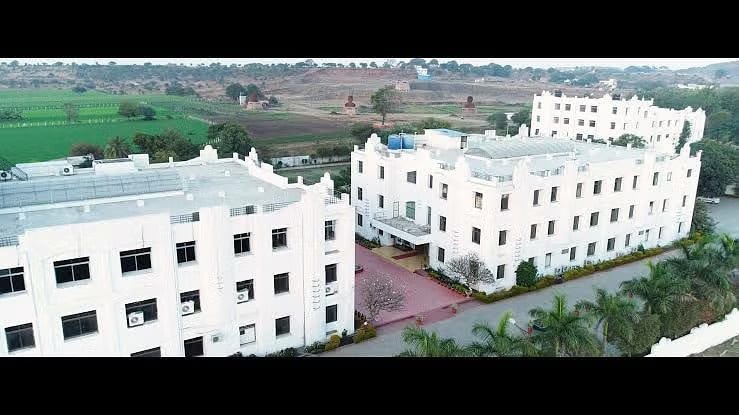 MBA Colleges in Indore Renaissance