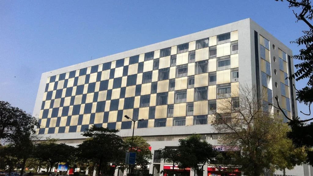 MBA colleges in Ahmedabad Amity